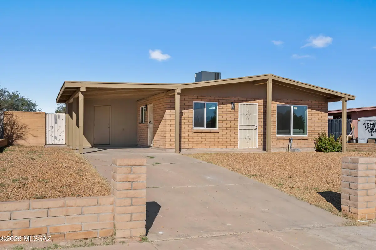3042 W Christopher, Tucson, AZ 85746 - Image #1