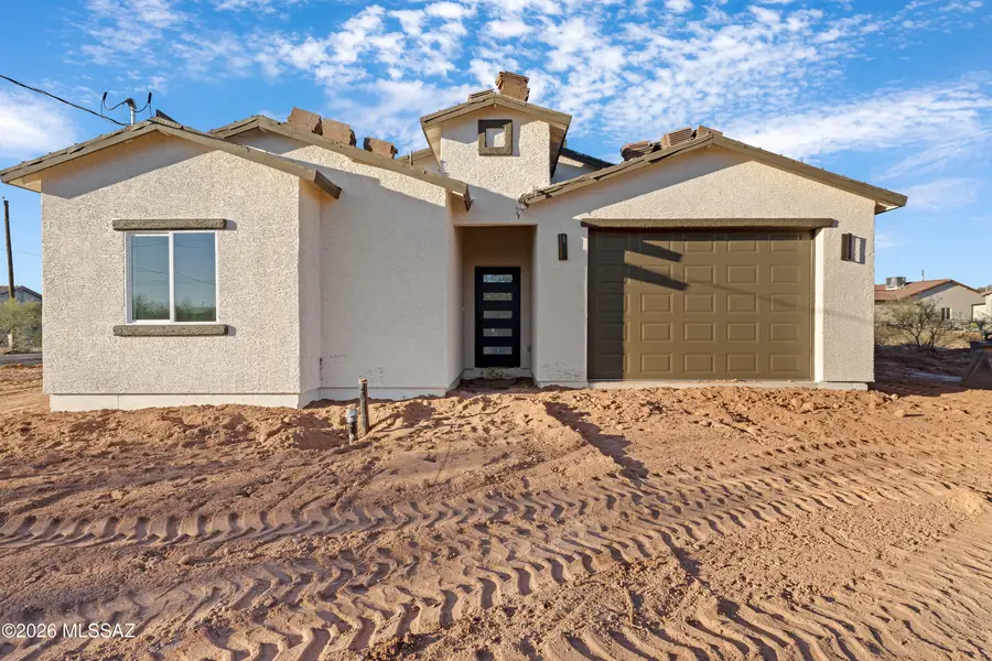 1847 Silver, Rio Rico, AZ 85648 - Image #2