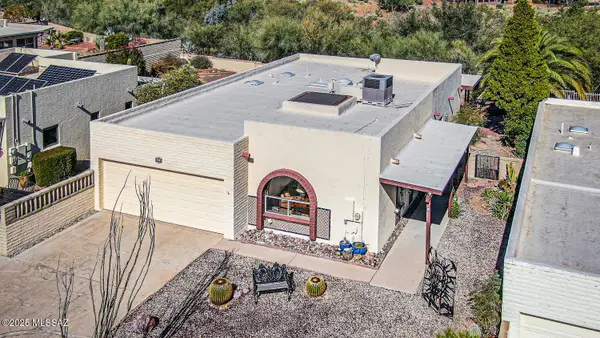 920 W Camino Sagasta, Green Valley, AZ 85622