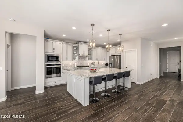 5566 W Lazy Farm, Oro Valley, AZ 85742