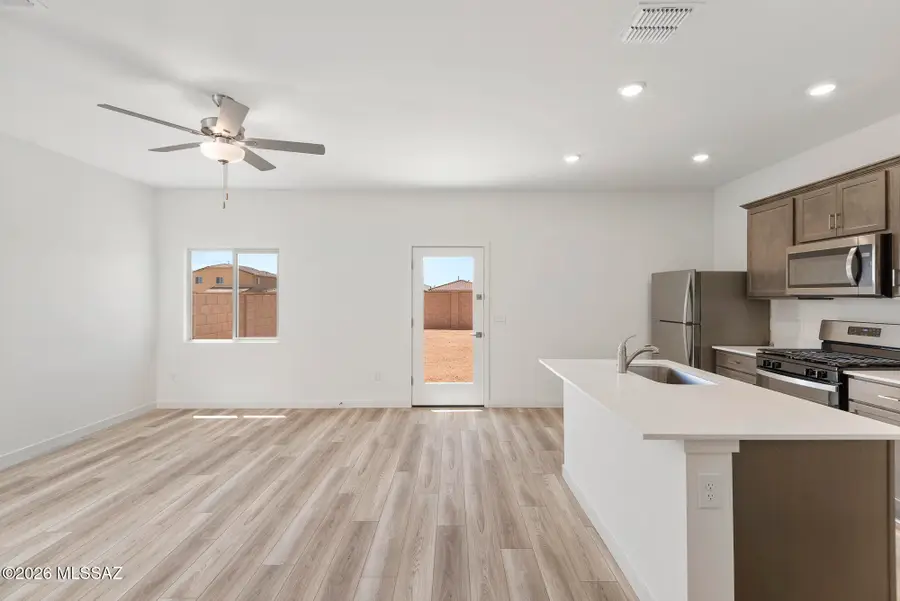 21974 E Pebbles, Red Rock, AZ 85145 - Image #2