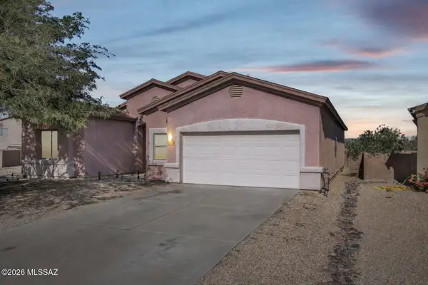 8202 W Calle Sancho Panza, Tucson, AZ 85757