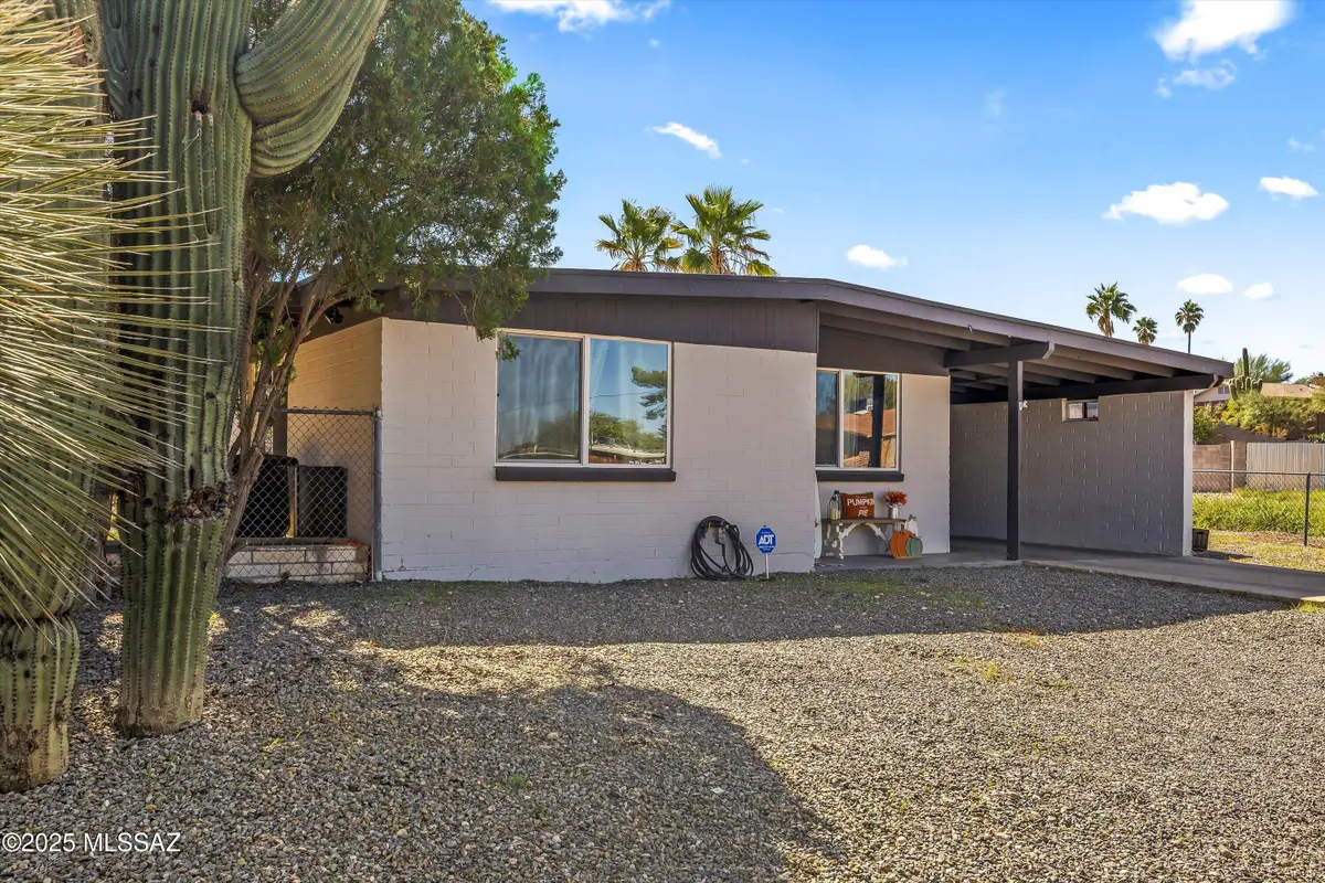 8448 E Ruby, Tucson, AZ 85730 - Image #1