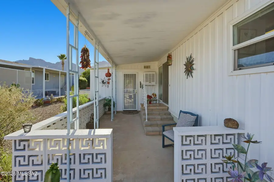 241 W Matterhorn, Oro Valley, AZ 85737 - Image #2