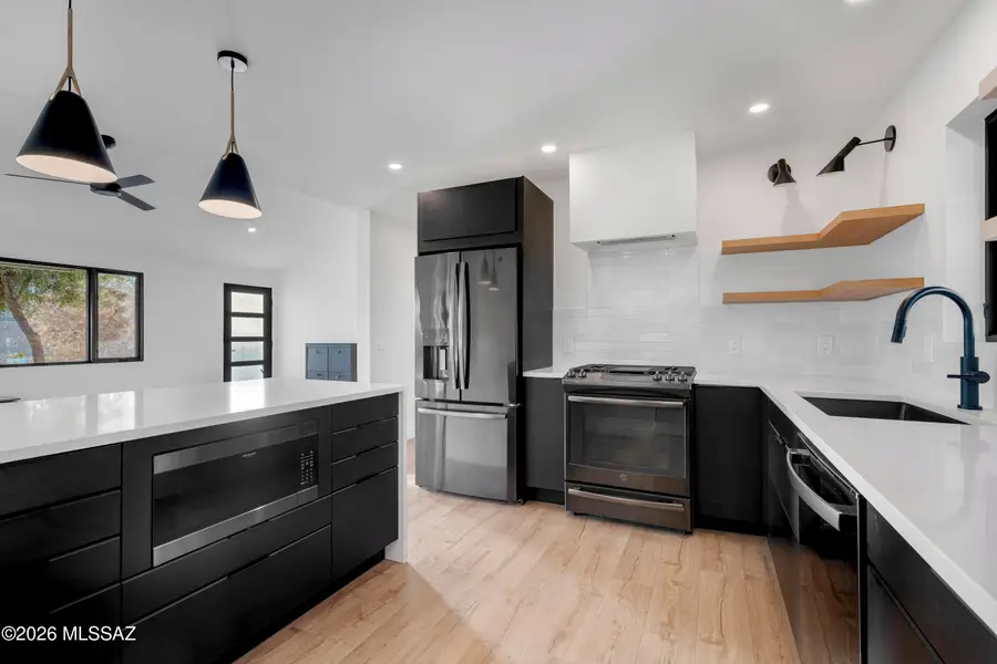 237 S Bella Vista, Tucson, AZ 85745 - Image #3