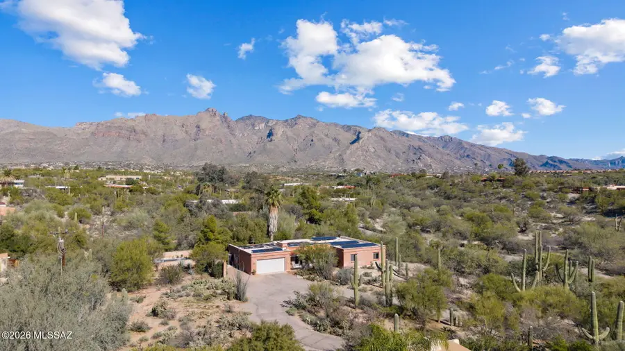 5801 N Piedra Seca, Tucson, AZ 85718 - Image #2