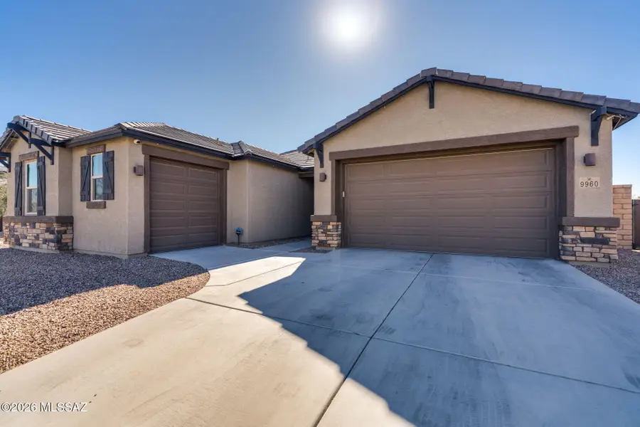 9960 E Tonner Ci, Tucson, AZ 85748 - Image #2