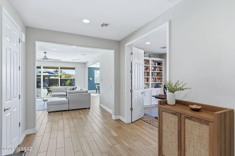 9960 E Tonner Ci, Tucson, AZ 85748 - Image #3