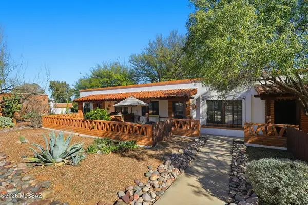 233 S Paseo Pena, Green Valley, AZ 85614