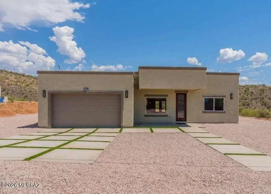 89 Circulo Penjamo, Rio Rico, AZ 85648 - Image #1