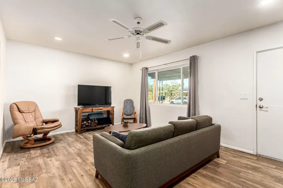 1501 N Cloverland, Tucson, AZ 85712 - Image #2