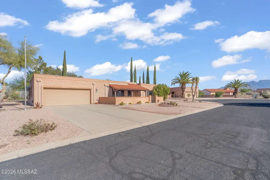 1780 W Placita Del Gatito, Green Valley, AZ 85622 - Image #2