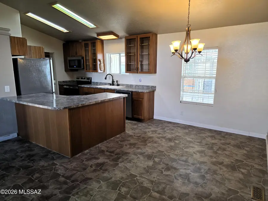 6195 S Foxhunt, Tucson, AZ 85746 - Image #2