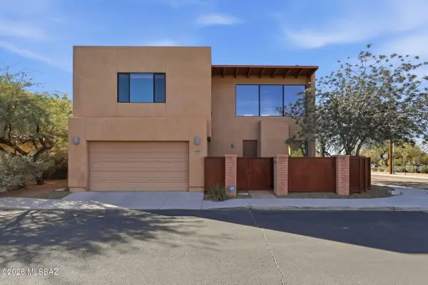 4199 N Stone Cliff Drive, Tucson, AZ 85705