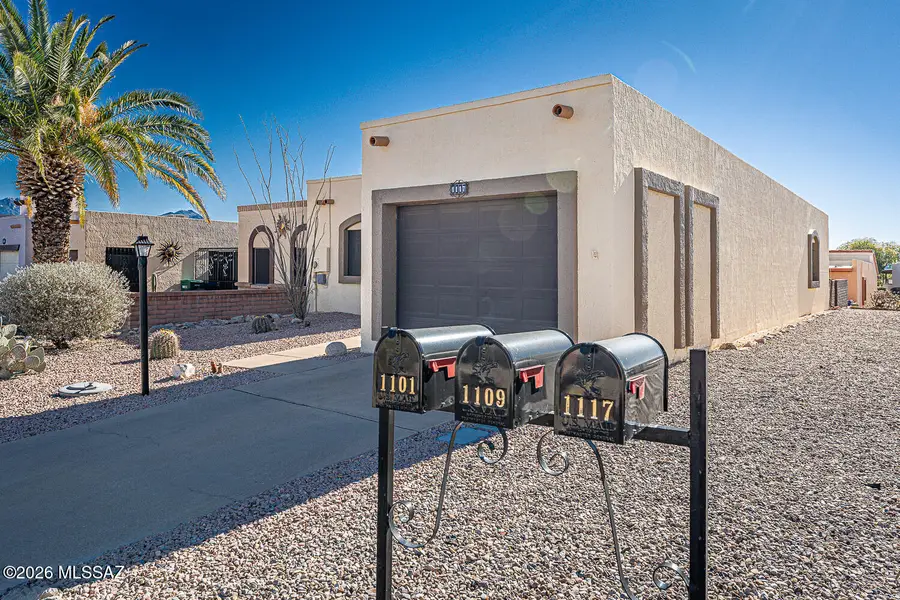 1117 W Camino Sagasta, Green Valley, AZ 85622 - Image #2