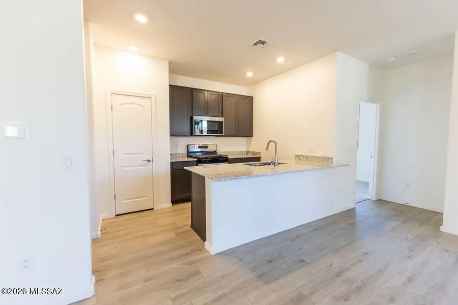 17084 S Paseo Cielo Gris, Sahuarita, AZ 85629 - Image #2