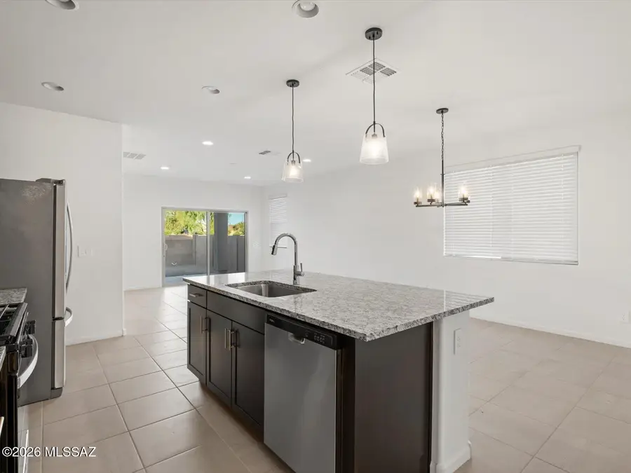 9804 N Solstice, Tucson, AZ 85743 - Image #2