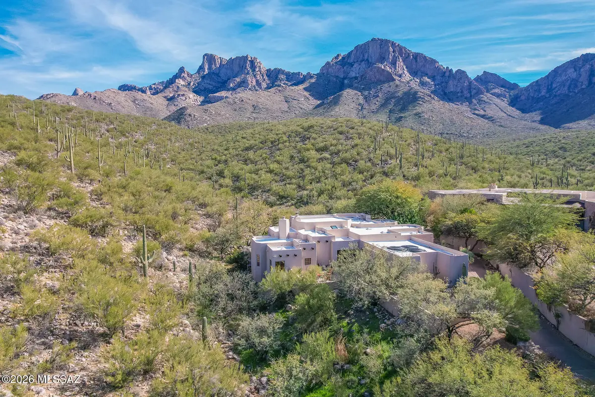 10456 N Buck Ridge, Oro Valley, AZ 85737 - Image #1