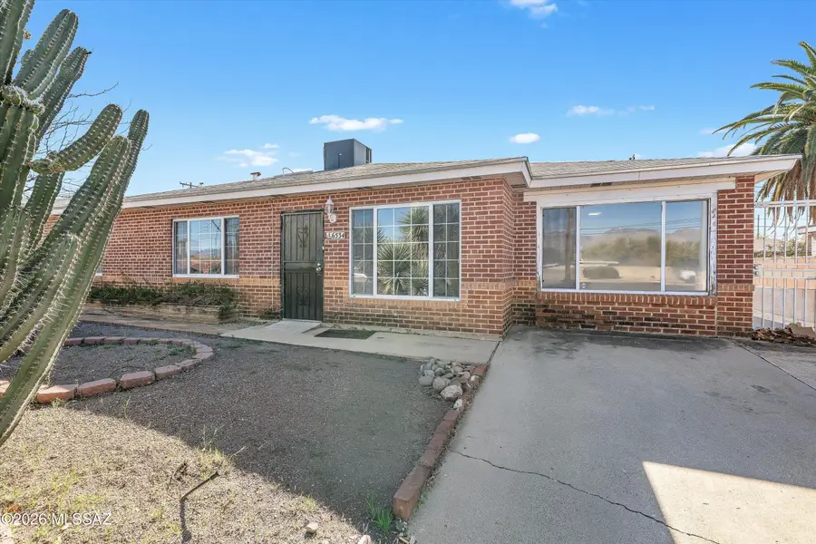 6534 E Broadway, Tucson, AZ 85710 - Image #2
