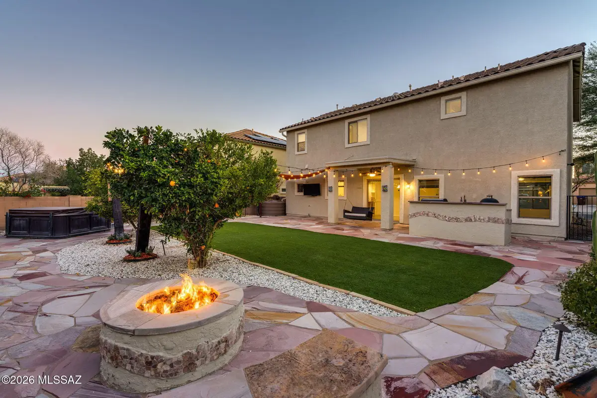 859 W Vuelta Granadina, Sahuarita, AZ 85629 - Image #1