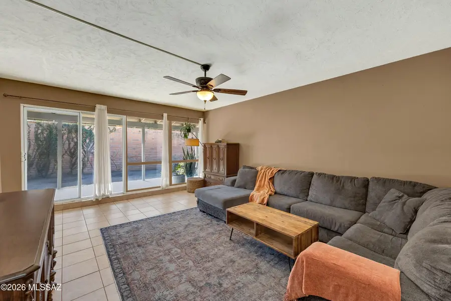 9150 E Helen, Tucson, AZ 85715 - Image #3