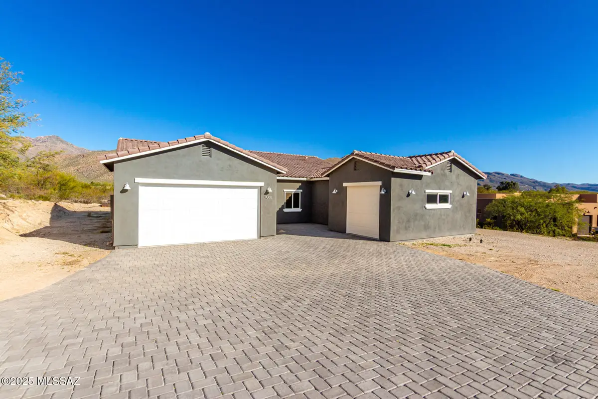 9055 E Bear Canyon, Tucson, AZ 85749 - Image #1
