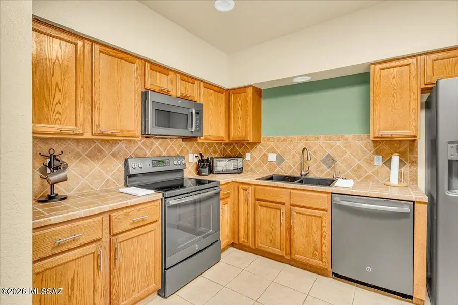 1525 W Va Del Jarrito, Green Valley, AZ 85622 - Image #2