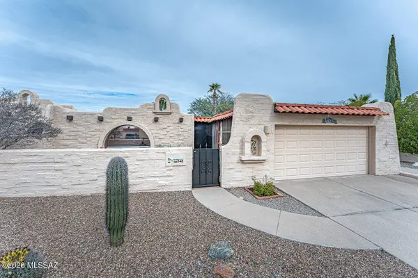 942 W Calle Del Regalo, Green Valley, AZ 85614