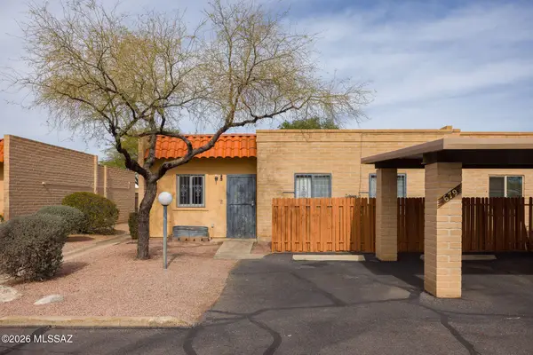 679 S Pantano Pw, Tucson, AZ 85710