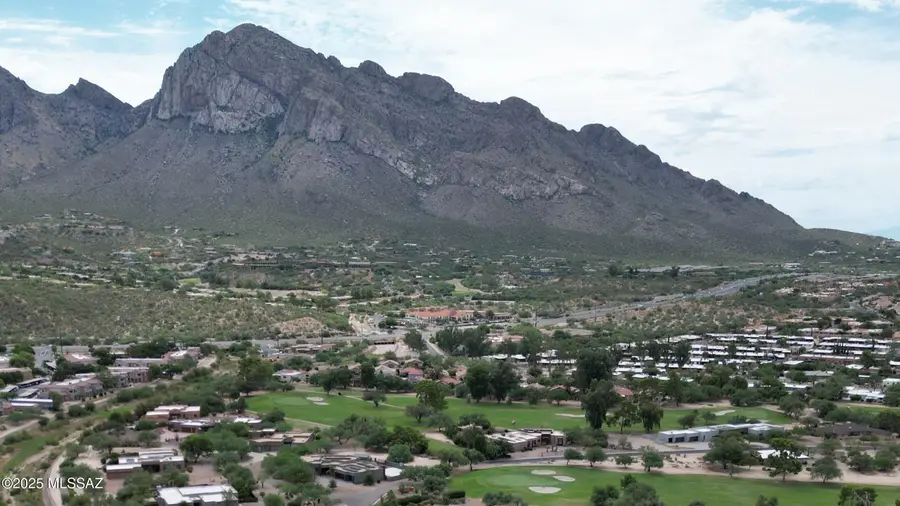 109 E Loch Lomond, Oro Valley, AZ 85737 - Image #2