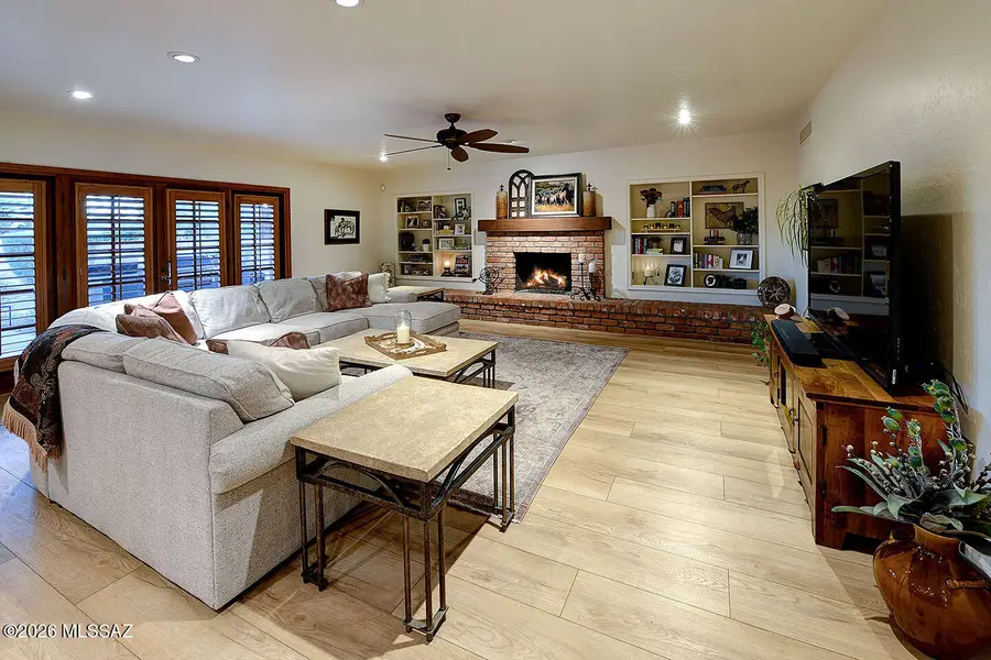 8230 E Ridgewood, Tucson, AZ 85750 - Image #2