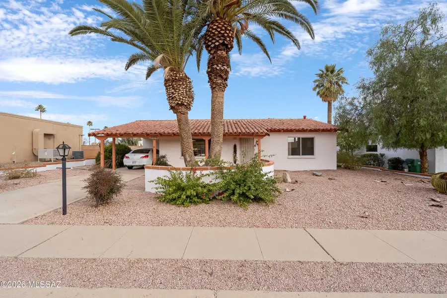 107 E Los Arcos, Green Valley, AZ 85614 - Image #3