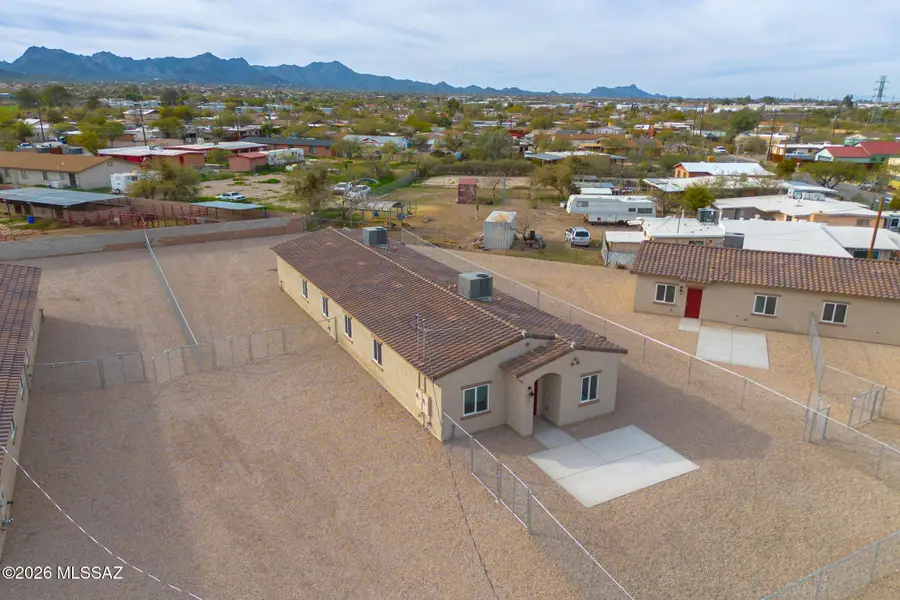 1595 N Yavapai, Tucson, AZ 85709 - Image #2