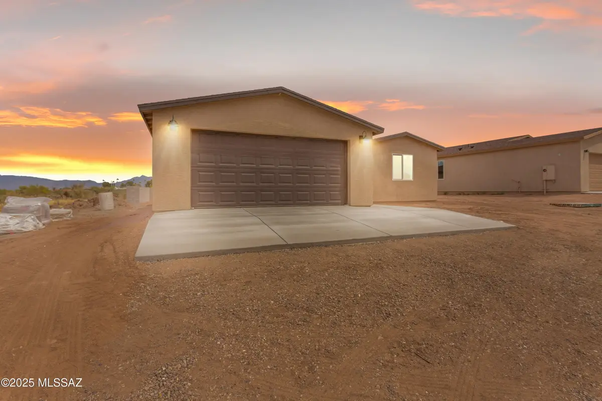 179 S Montgomery, Corona De Tucson, AZ 85641 - Image #1