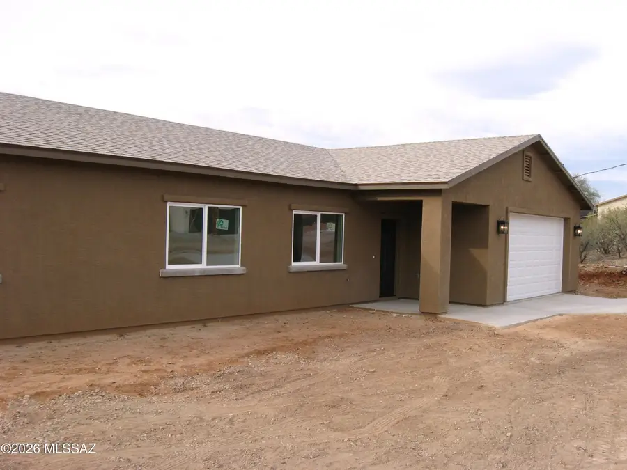 1732 Faro, Rio Rico, AZ 85648 - Image #2