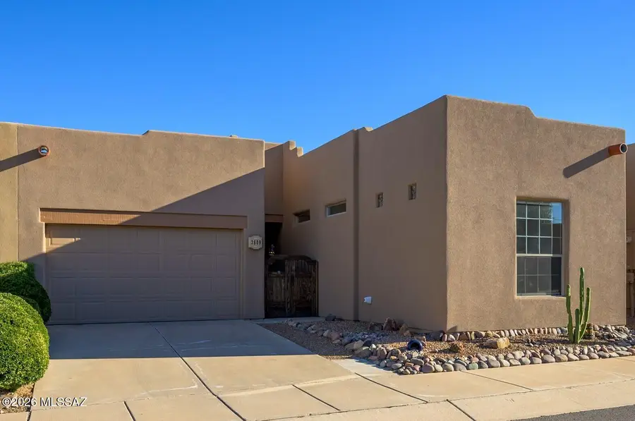 3809 S Camino Del Golfista, Green Valley, AZ 85614 - Image #2