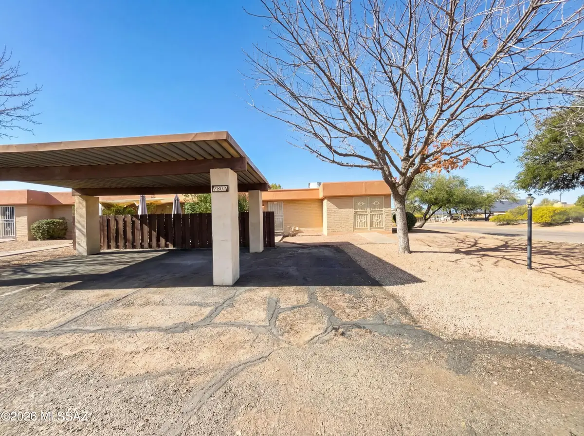 7802 E Kenyon, Tucson, AZ 85710 - Image #1