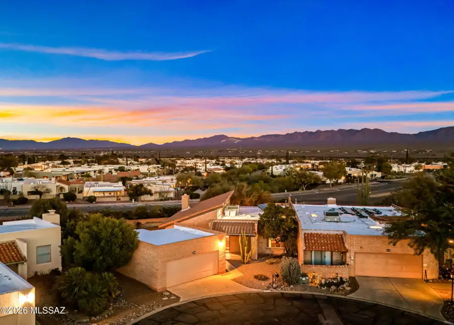 2742 S Via Del Bac, Green Valley, AZ 85622 - Image #2