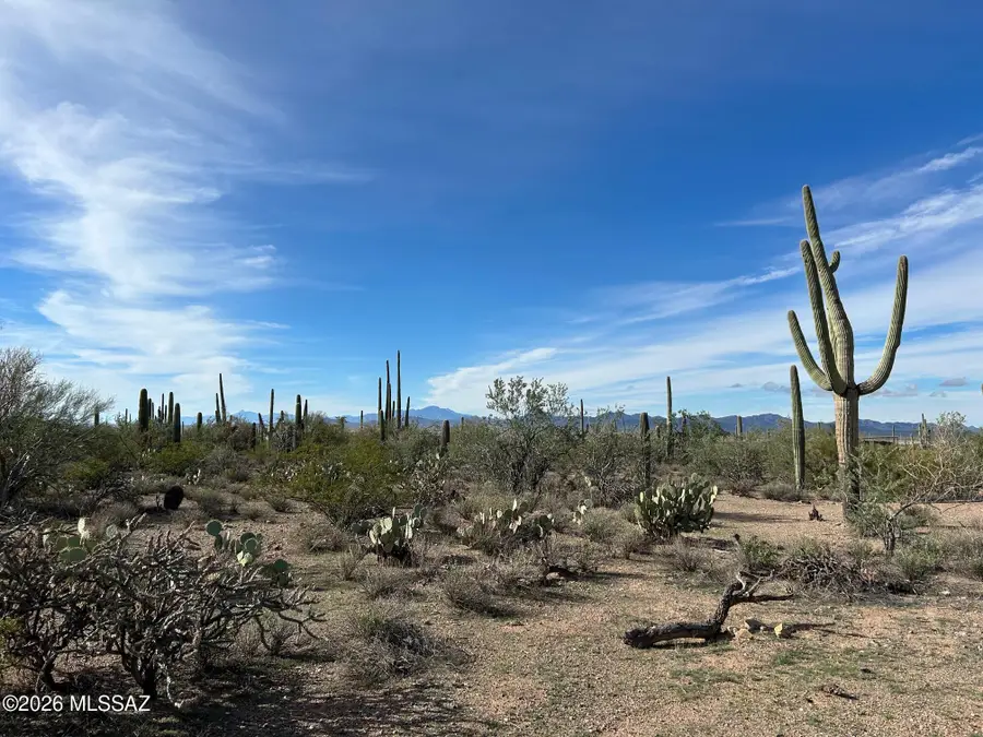 2002 N Semrai, Tucson, AZ 85743 - Image #2