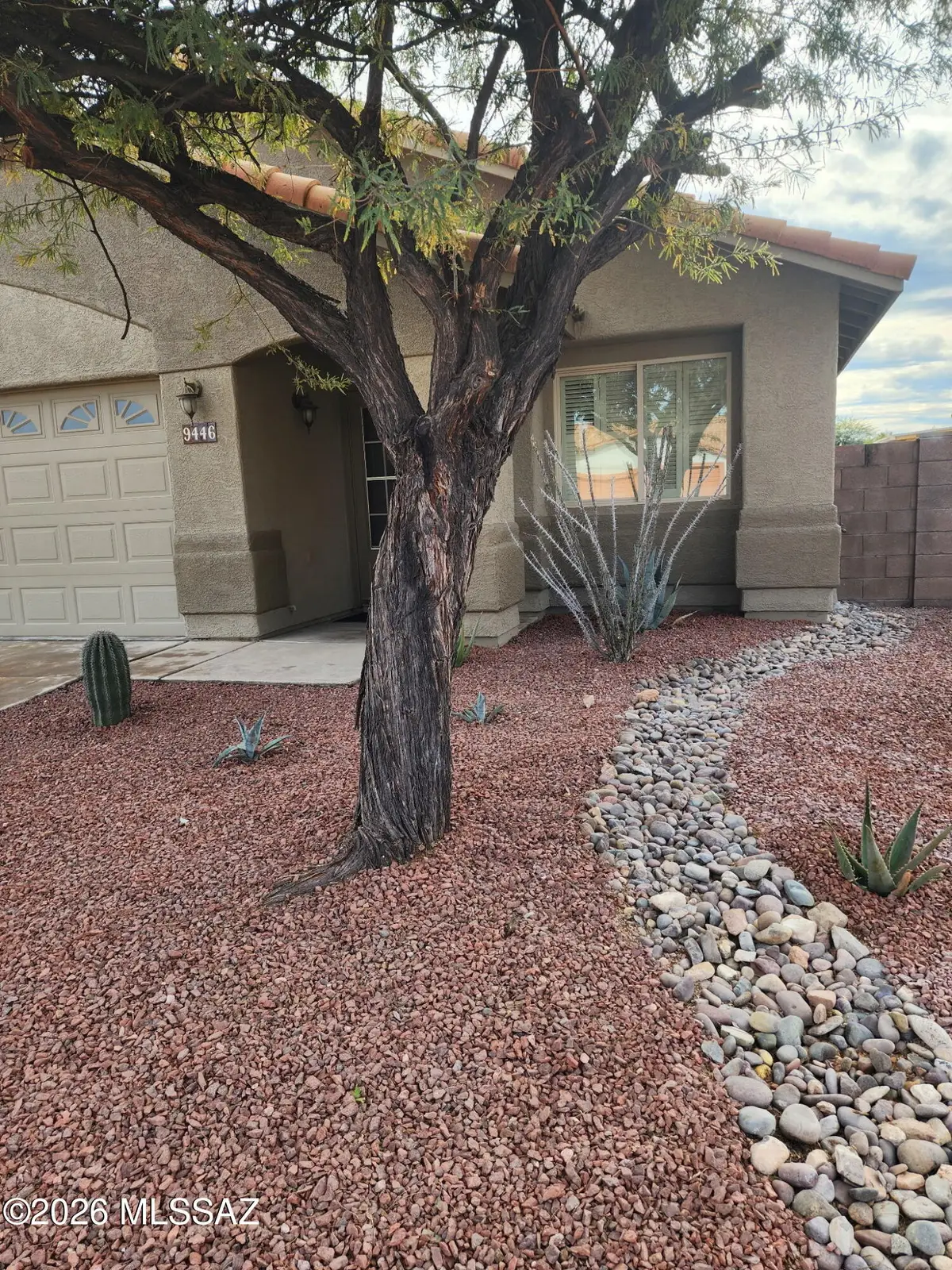 9446 E Pale Blue Topaz, Tucson, AZ 85747 - Image #1