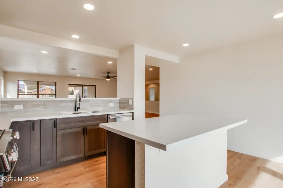 9999 E Deer, Tucson, AZ 85748 - Image #2