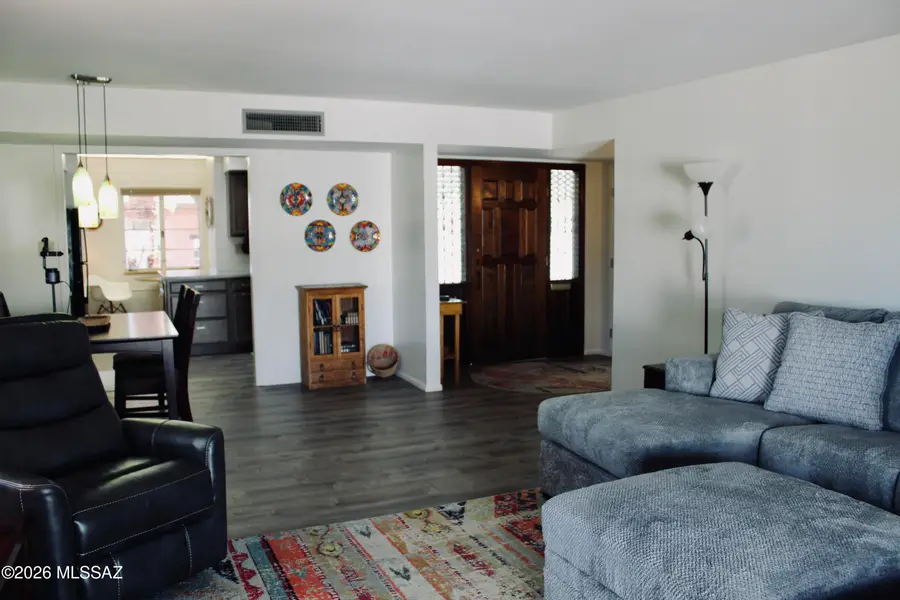 532 W Paseo Solana, Green Valley, AZ 85614 - Image #3