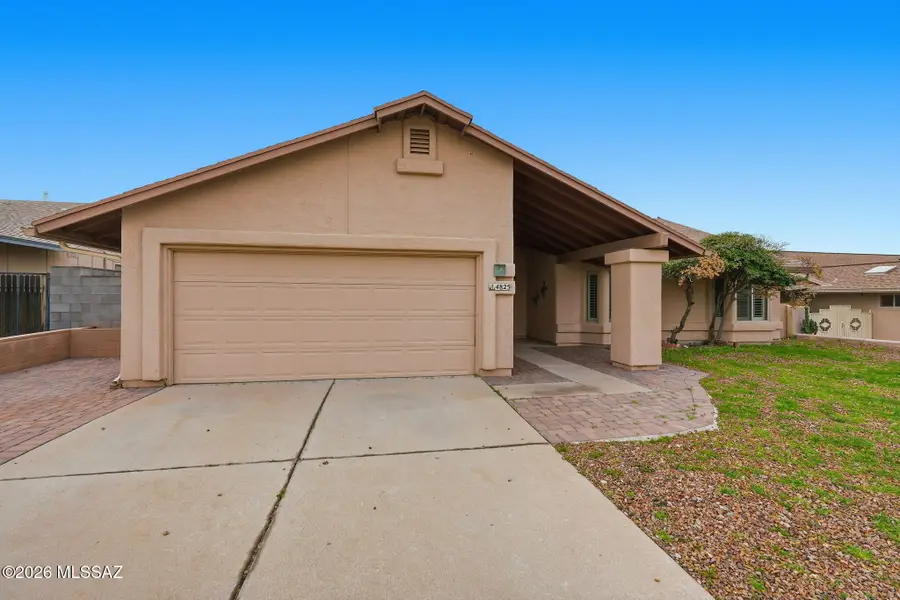 4825 W Bluebell, Tucson, AZ 85742 - Image #2