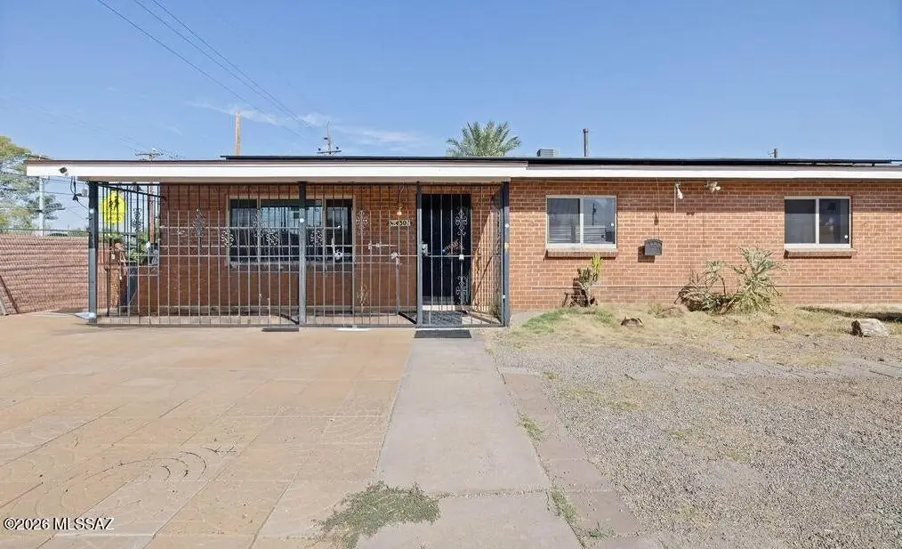 4301 E Lester, Tucson, AZ 85712 - Image #1