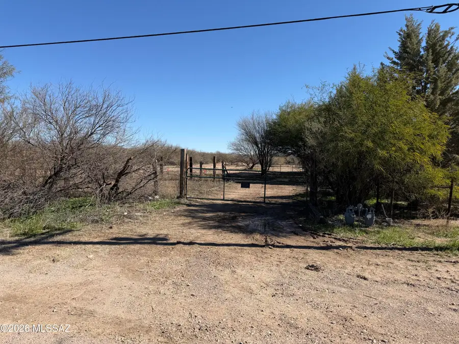 1055 N Pomerene, Benson, AZ 85602 - Image #2