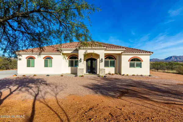 97 Keating, Tubac, AZ 85646