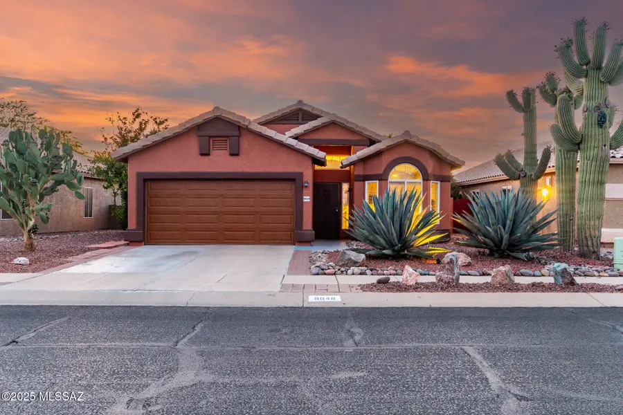 9049 N Palm Brook, Tucson, AZ 85743 - Image #2