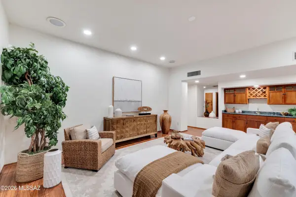 5721 N Paseo Niquel, Tucson, AZ 85718