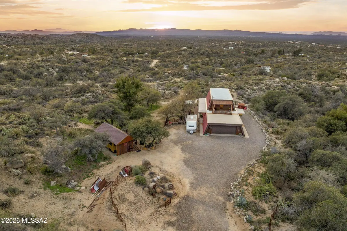 200 N Holiday, Oracle, AZ 85623 - #1