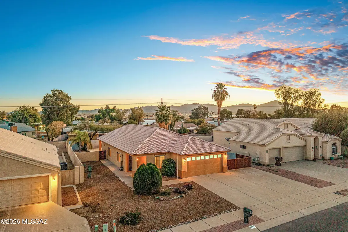 3641 W Meadow Briar, Tucson, AZ 85741 - Image #1